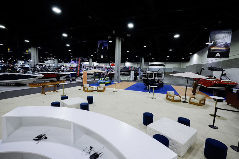 slider-discover-boting-1-2